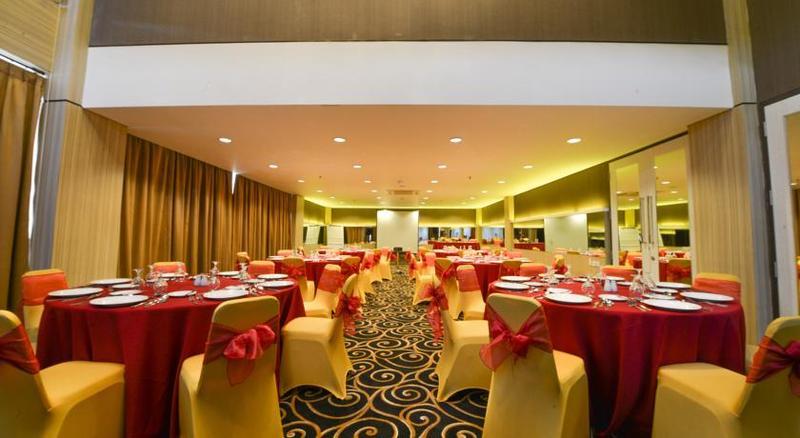 D'Hotel Jakarta Exterior photo
